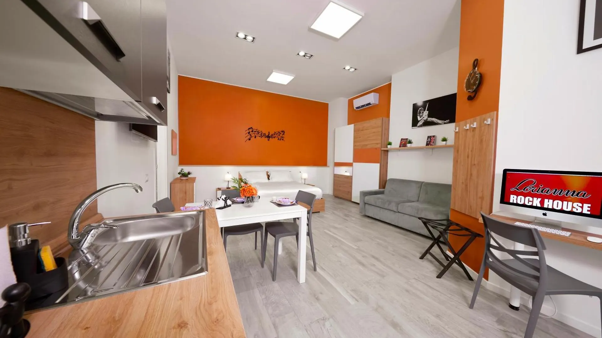 Lorianna Rock House Apartment Milan Italy