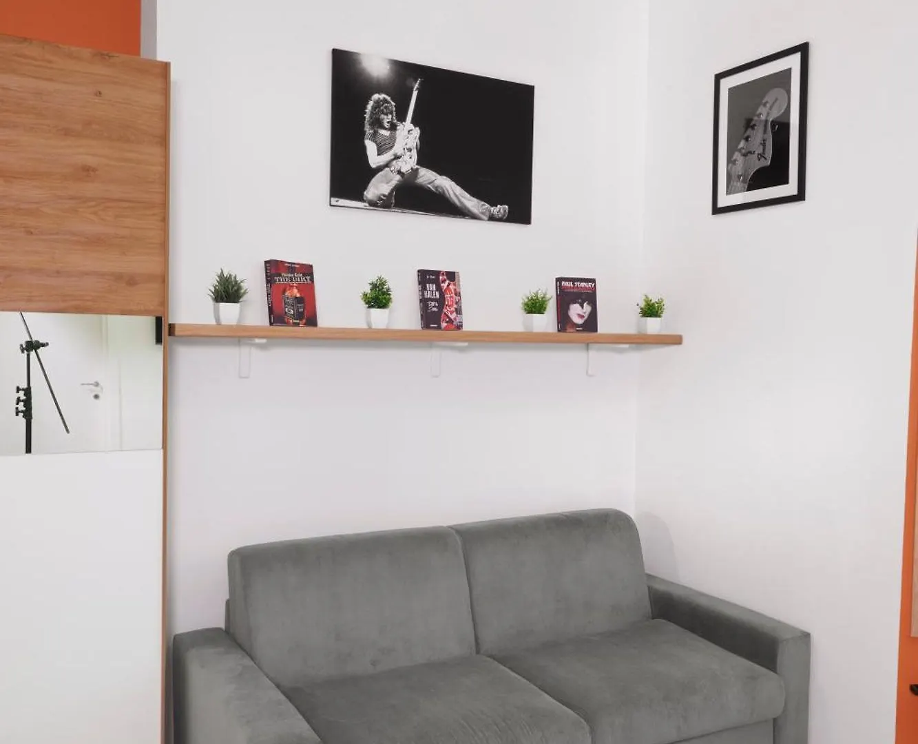 Lorianna Rock House Apartment Milan 0*,